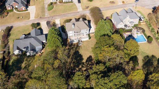 148 Montvale Drive, Hoschton, GA 30548