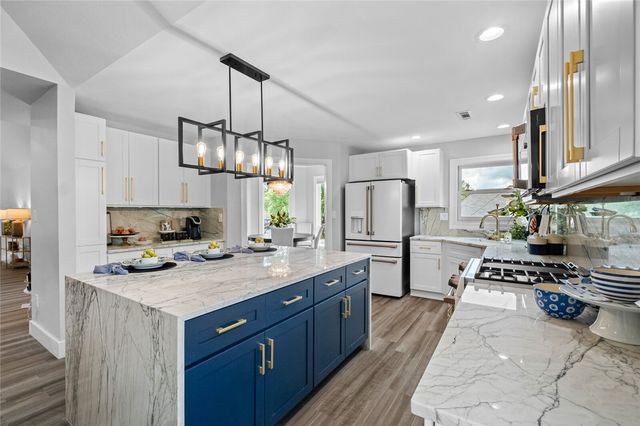 3 S Fiddlesticks Trail, Rogers, AR 72758