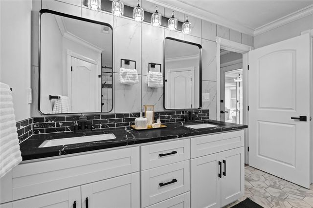 3 S Fiddlesticks Trail, Rogers, AR 72758