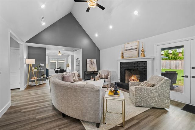 3 S Fiddlesticks Trail, Rogers, AR 72758