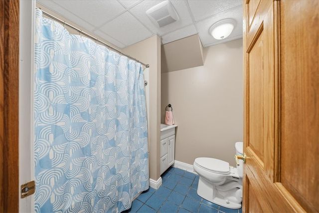 120 Brighton St, Homewood, PA 15010