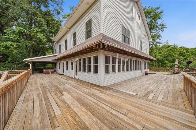 120 Brighton St, Homewood, PA 15010