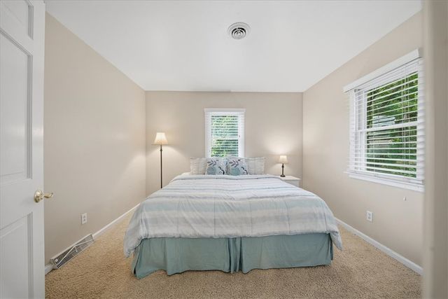 120 Brighton St, Homewood, PA 15010
