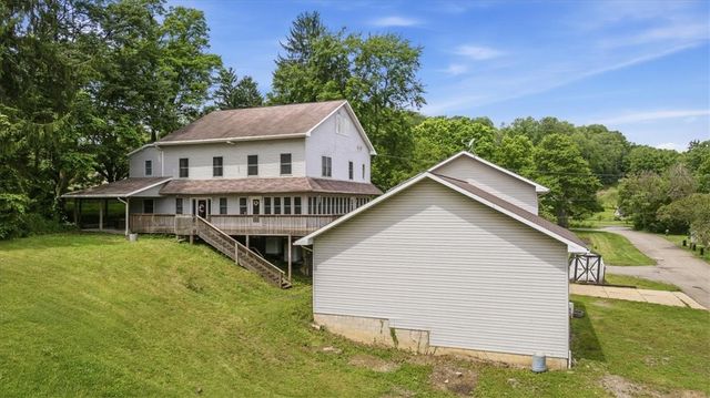 120 Brighton St, Homewood, PA 15010