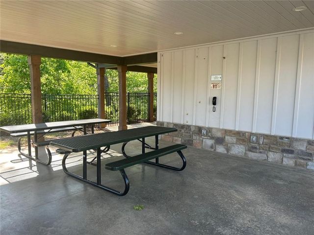 6412 Mountain Home Way SE, Mableton, GA 30126
