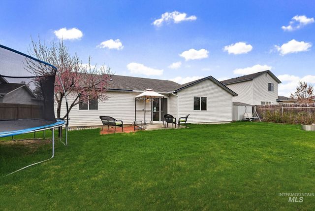 1244 N Pyrite Avenue, Kuna, ID 83634