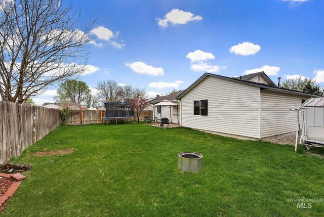 1244 N Pyrite Avenue, Kuna, ID 83634