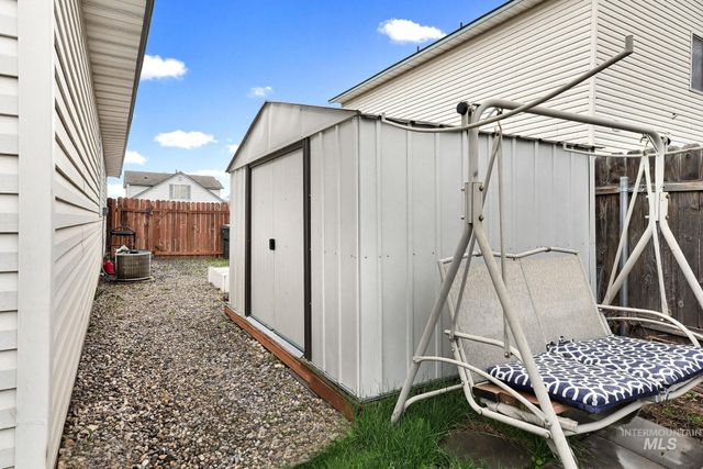 1244 N Pyrite Avenue, Kuna, ID 83634