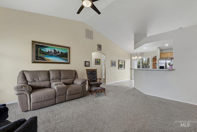 1244 N Pyrite Avenue, Kuna, ID 83634