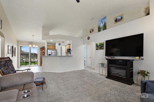 1244 N Pyrite Avenue, Kuna, ID 83634