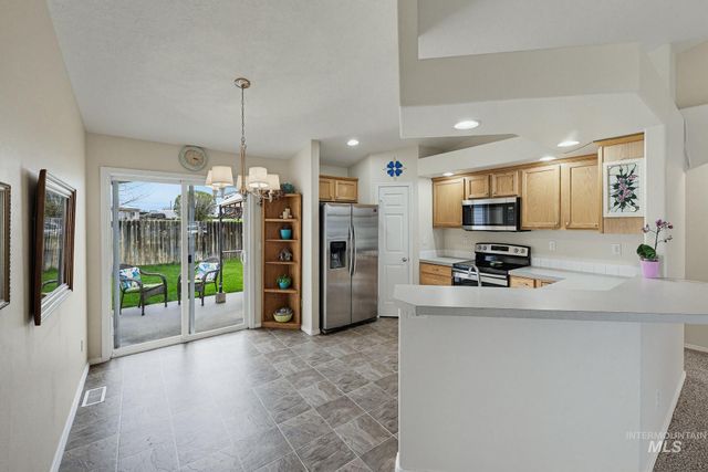 1244 N Pyrite Avenue, Kuna, ID 83634