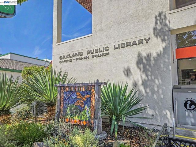 4015 Rusting Ave, Oakland, CA 94605