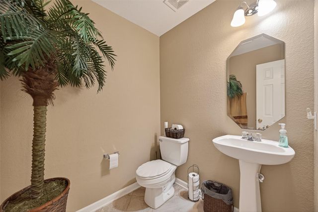 12002 S Christophers Walk Court, Houston, TX 77089