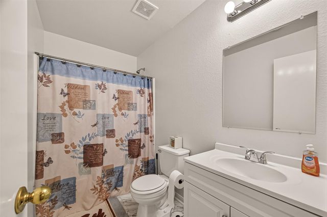 12002 S Christophers Walk Court, Houston, TX 77089