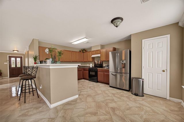 12002 S Christophers Walk Court, Houston, TX 77089