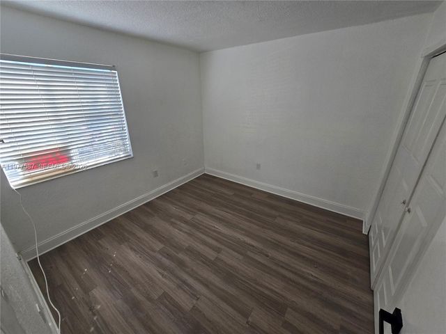 12555 NW 11th Way 103, Miami, FL 33182