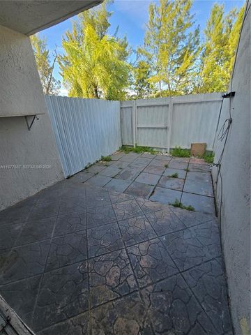 12555 NW 11th Way 103, Miami, FL 33182