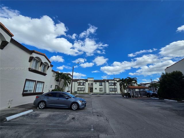 12555 NW 11th Way 103, Miami, FL 33182