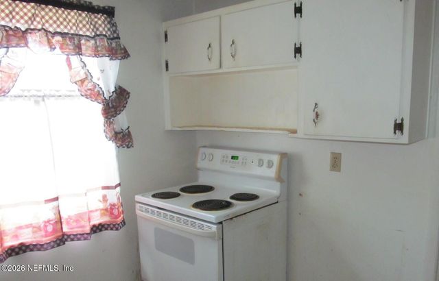 3711 N DAVIS Street, Jacksonville, FL 32209