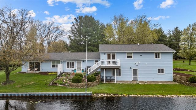 3412 Briar, Osseo, MI 49266