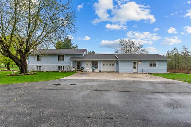 3412 Briar, Osseo, MI 49266