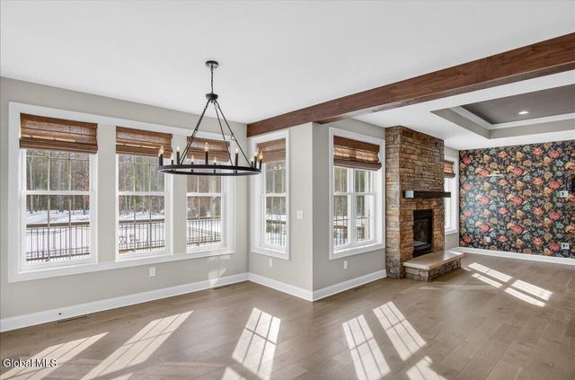 19 Berkeley Way, Wilton, NY 12866