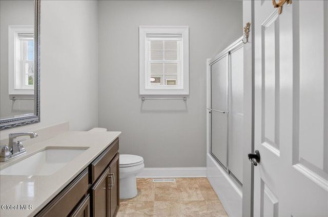 19 Berkeley Way, Wilton, NY 12866