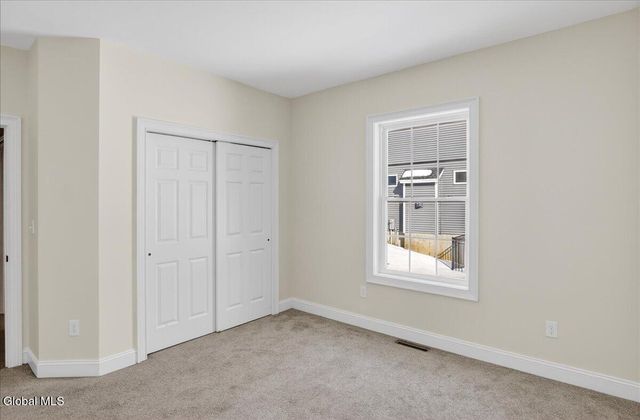 19 Berkeley Way, Wilton, NY 12866