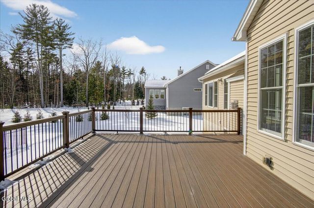 19 Berkeley Way, Wilton, NY 12866