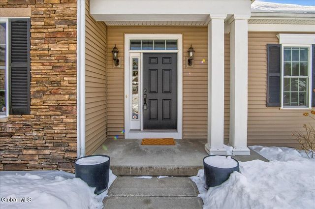 19 Berkeley Way, Wilton, NY 12866