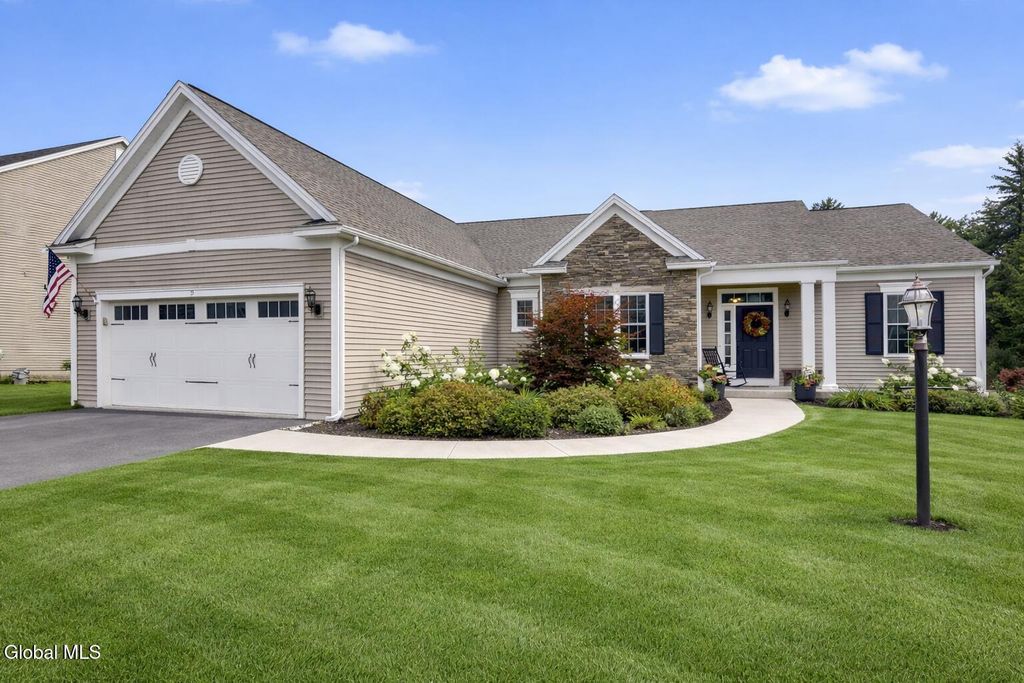 19 Berkeley Way, Wilton, NY 12866