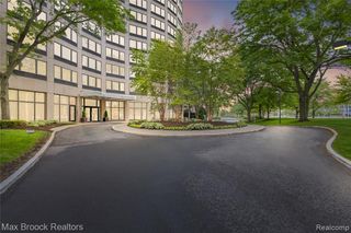 5000 Town Center 2605, Southfield, MI 48075
