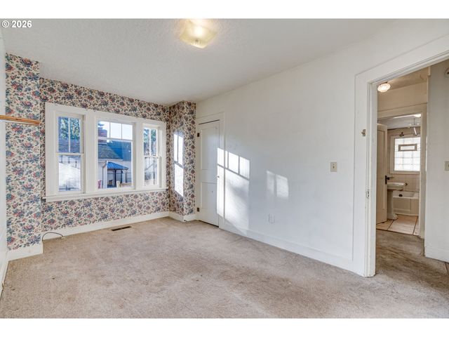 2223 Se 139th Ave, Portland, OR 97233