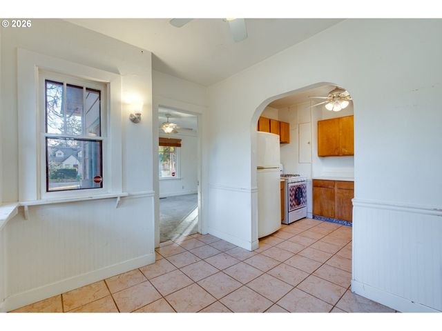 2223 Se 139th Ave, Portland, OR 97233