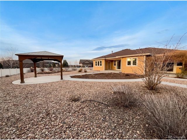 7401 Turnbull Ct, Windsor, CO 80550