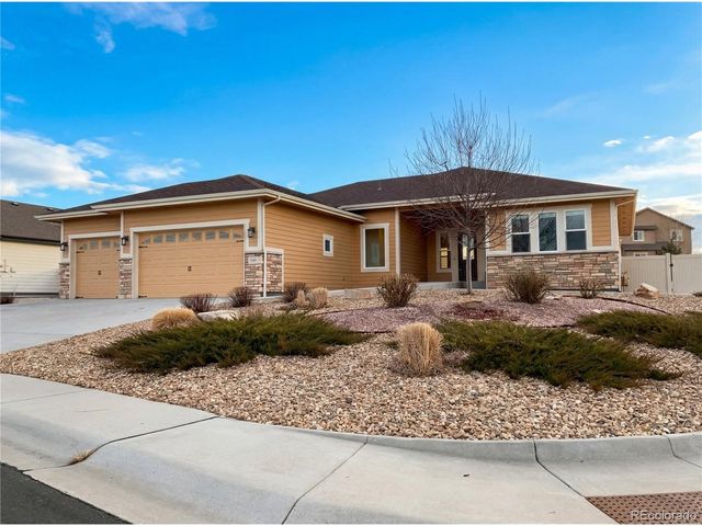 7401 Turnbull Ct, Windsor, CO 80550