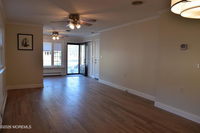 16 Mount Katadin Drive, Toms River, NJ 08753
