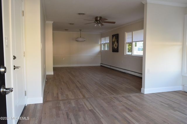 16 Mount Katadin Drive, Toms River, NJ 08753