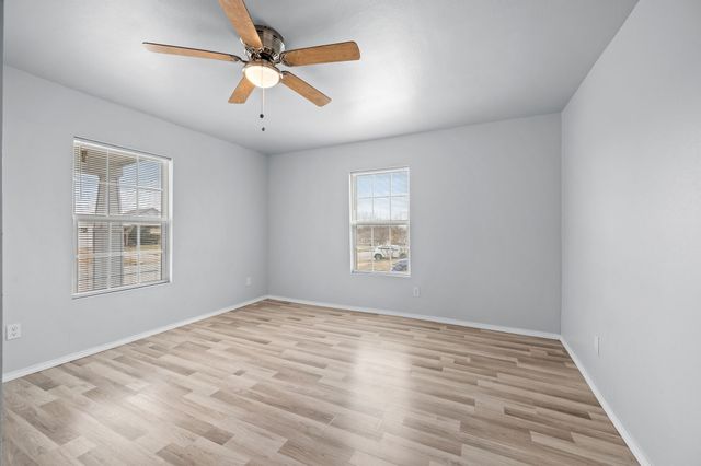 5617 Blackmore Avenue, Fort Worth, TX 76107