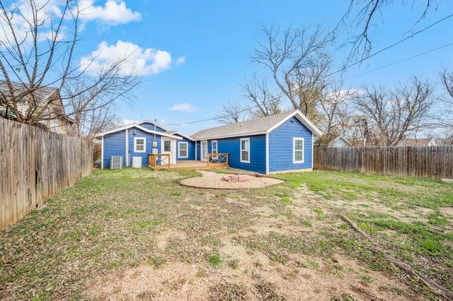5617 Blackmore Avenue, Fort Worth, TX 76107