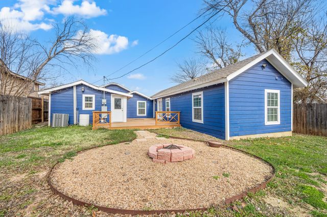 5617 Blackmore Avenue, Fort Worth, TX 76107