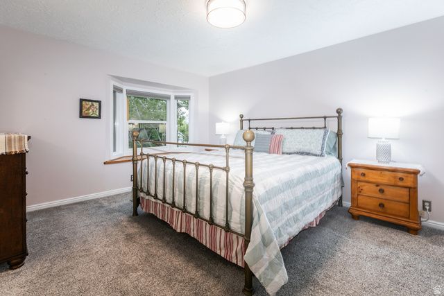 10183 S HICKORY POINT DR, Sandy, UT 84092