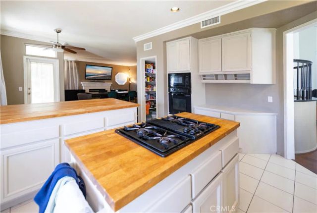 40712 Pocona, Murrieta, CA 92562