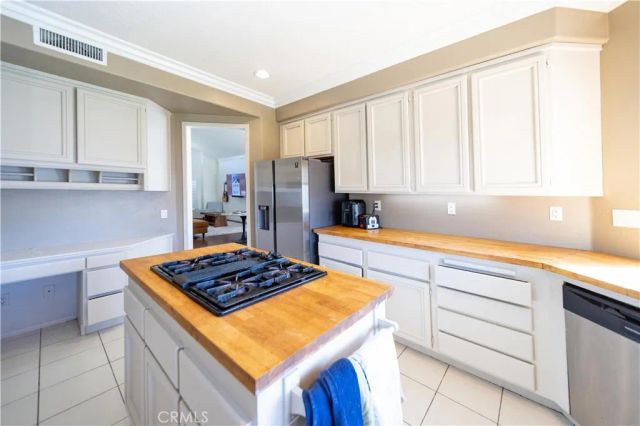 40712 Pocona, Murrieta, CA 92562