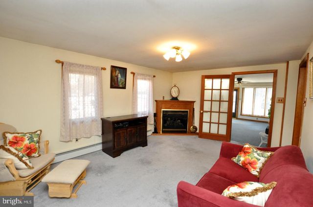 178 S PEMBERTON RD, Pemberton, NJ 08068