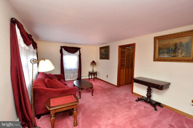 178 S PEMBERTON RD, Pemberton, NJ 08068