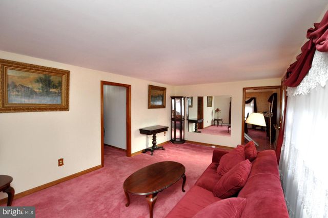 178 S PEMBERTON RD, Pemberton, NJ 08068