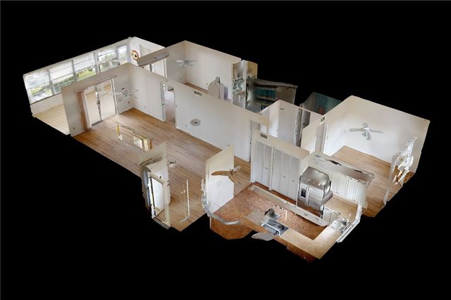 305 N GROVE ISLE Circle 305, Vero Beach, FL 32962