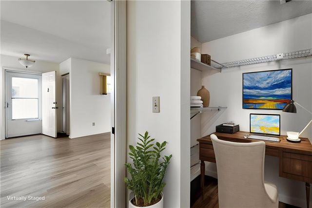 305 N GROVE ISLE Circle 305, Vero Beach, FL 32962