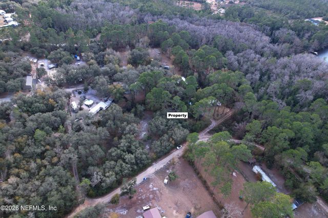 113 LAKE EDGE Trail, Interlachen, FL 32148